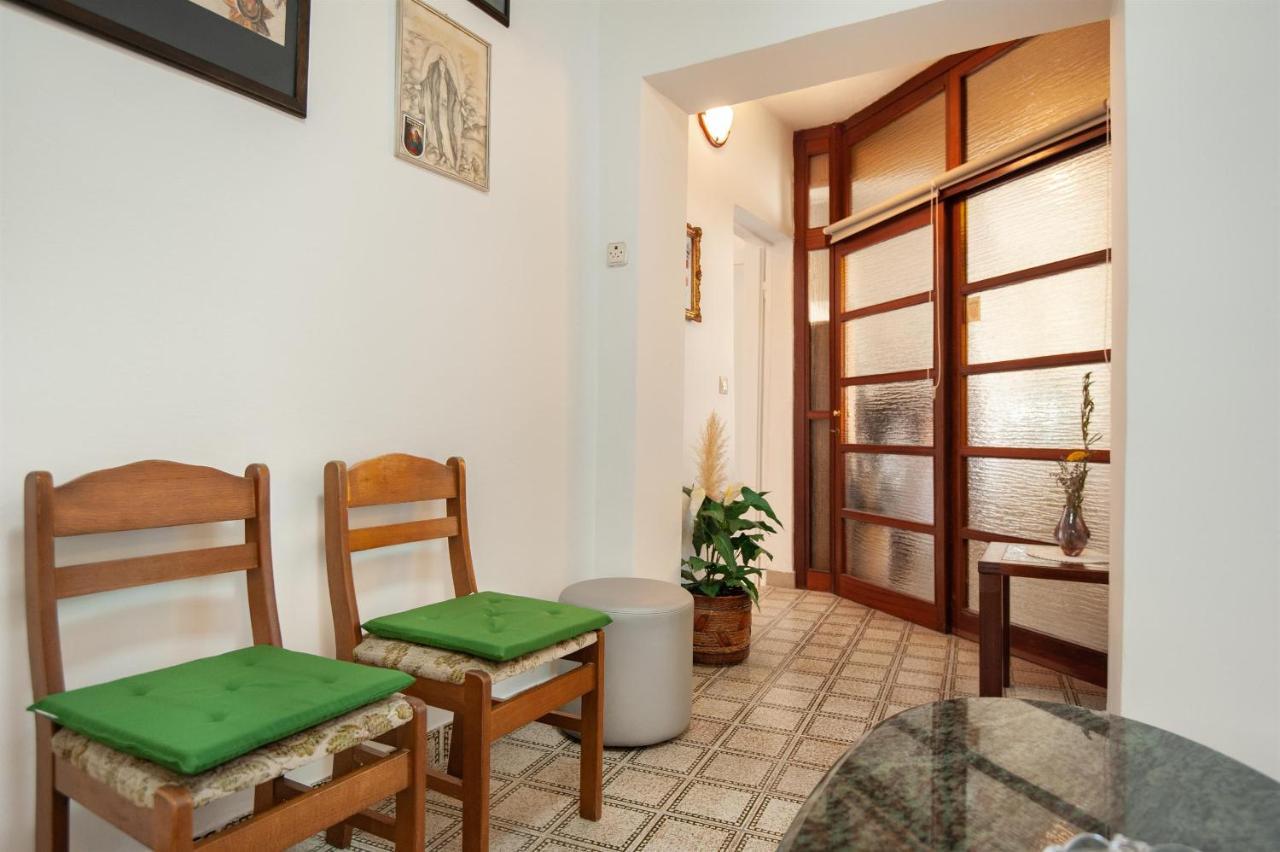 Apartments Antonija Omiš Exterior foto